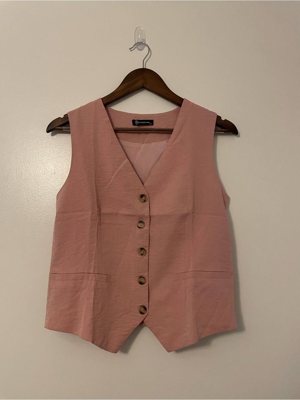 Pretty garden Pink Sleeveless Button-Front Bohemian Vest Top